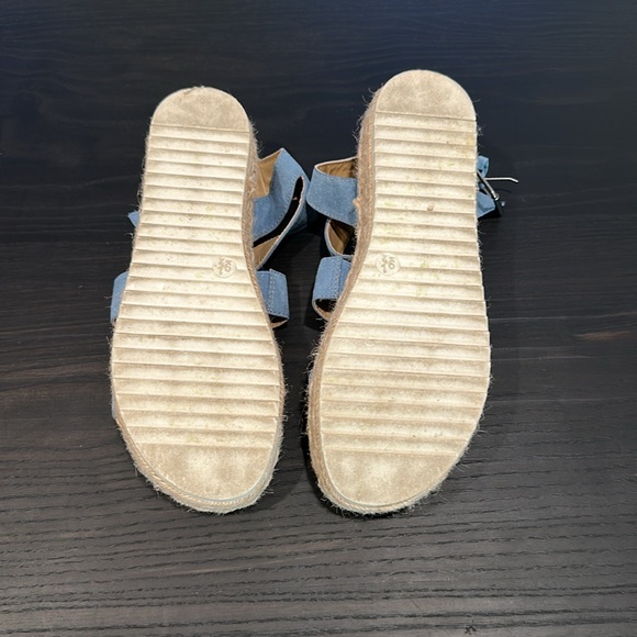 Universal Thread Light Blue Sandals - Picture 3 of 4